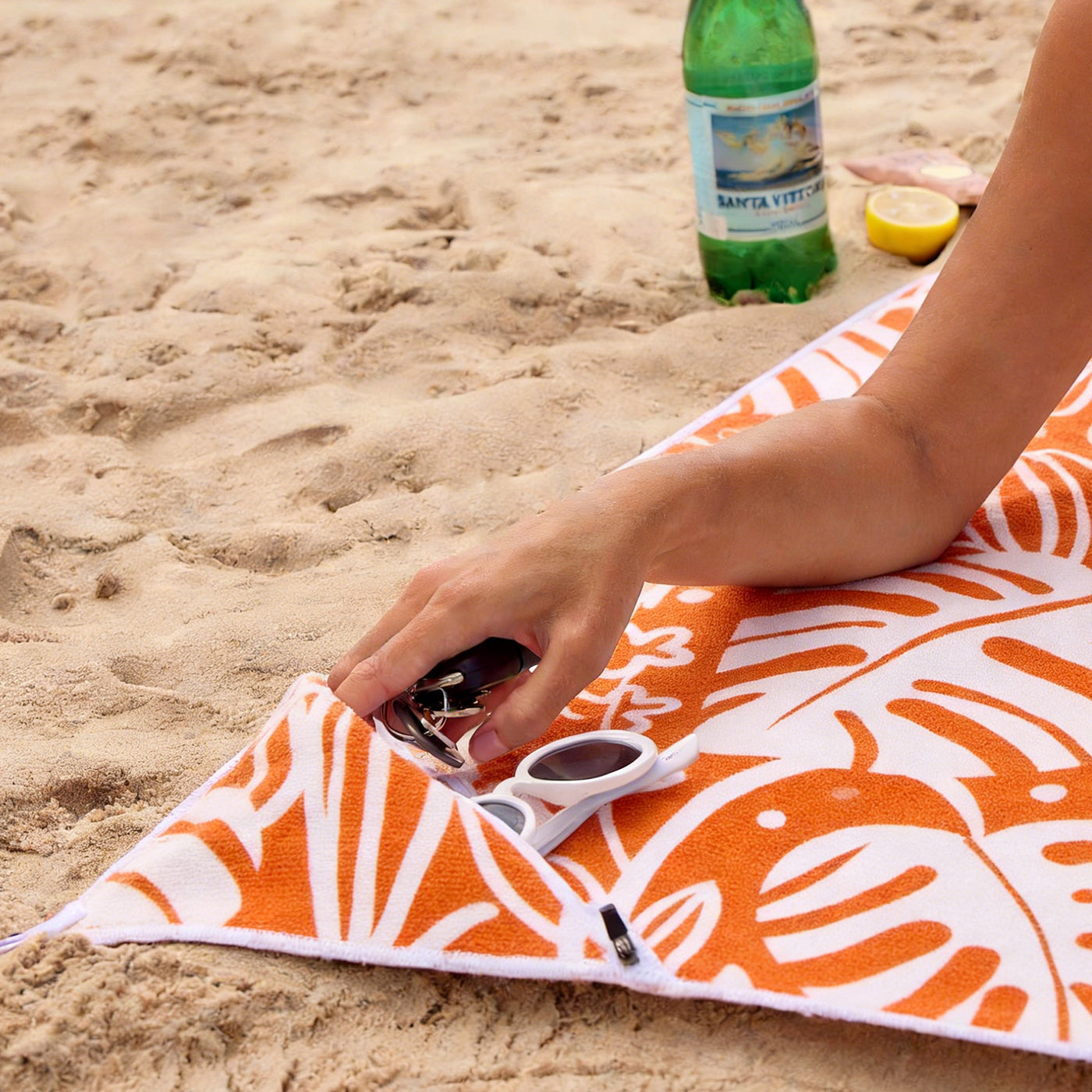 Beach Towel with Pocket & Pegs